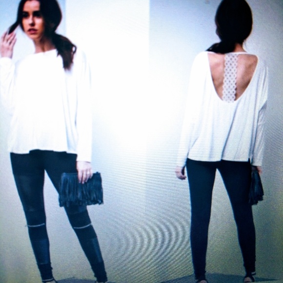 NWT  Size 2x/3x left Open back shirt - Picture 2 of 8